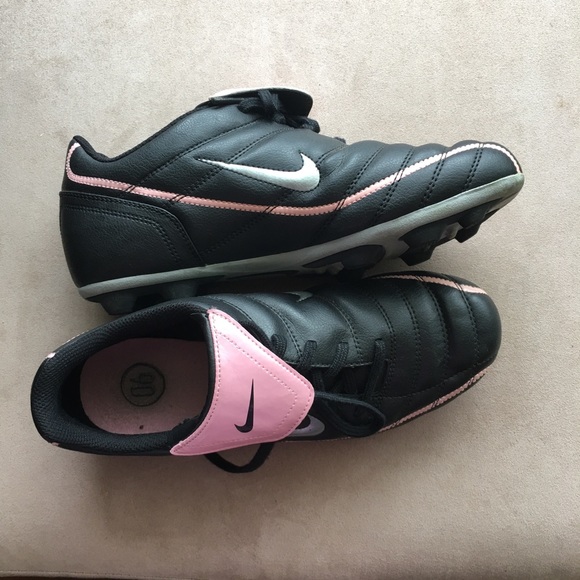 NIKE NOVENTA 90 Youth Soccer Cleats Size 1Y | #169220428